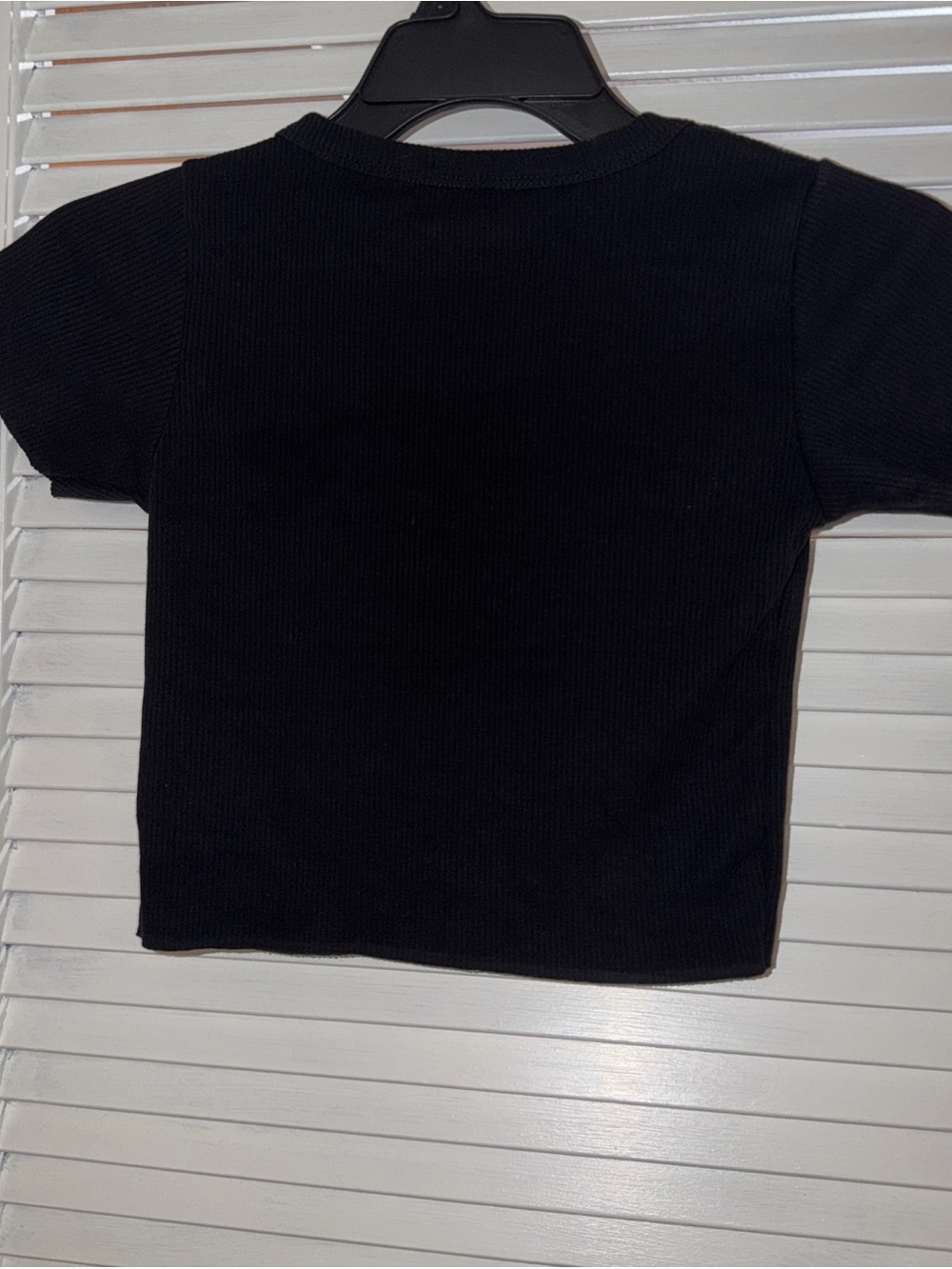 ALO Yoga Cropped Women's Black Ribbed Cotton Logo Short Sleeve Top Small - Picture 2 of 3
